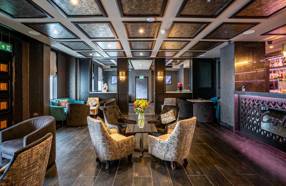 Carlton Lounge — photo 3