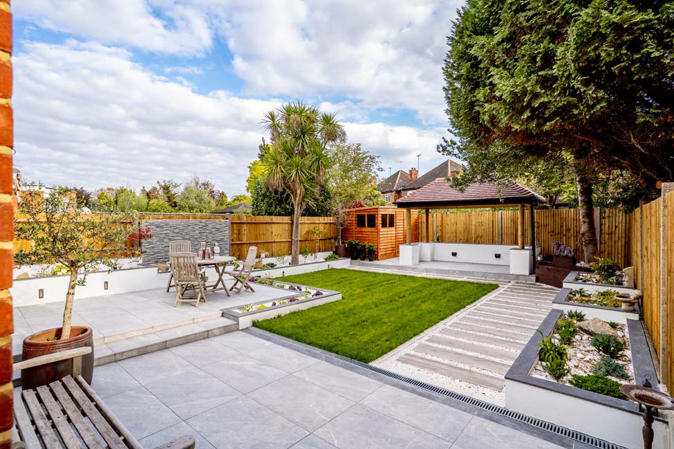 Ealing Garden — photo 2
